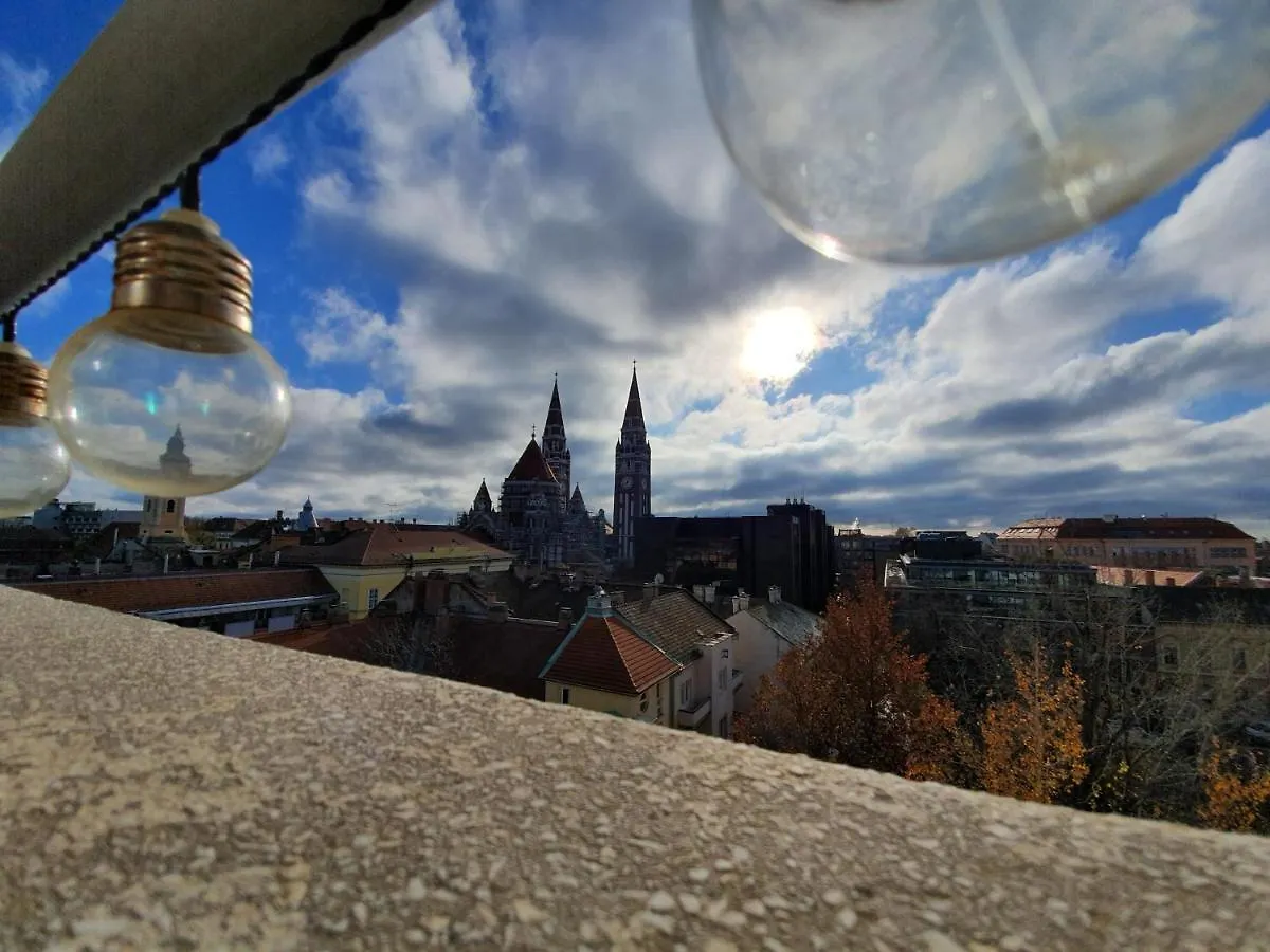 Nador Apartman Szeged Dom Panoramaval Daire